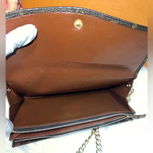 ‼️SOLD OUT‼️💯Auth LOUIS VUITTON Portefeuille Sarah Monogram Crossbody/WOC - Picture 10 of 13